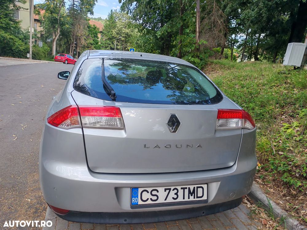 Renault Laguna - 5