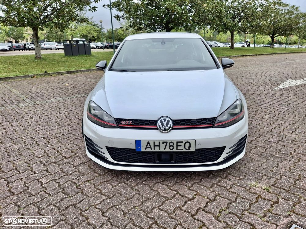 VW Golf GTI Performance BlueMotion - 8