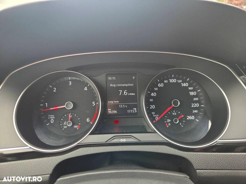 Volkswagen Passat 2.0 TDI DSG 4Motion Comfortline - 7