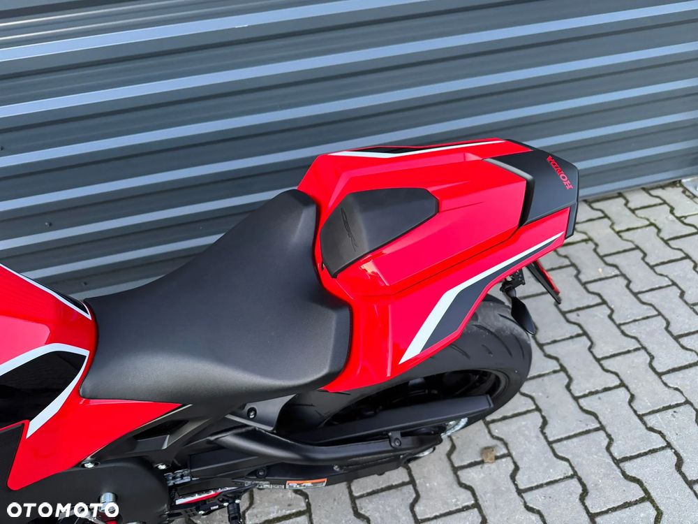 Honda CBR - 24