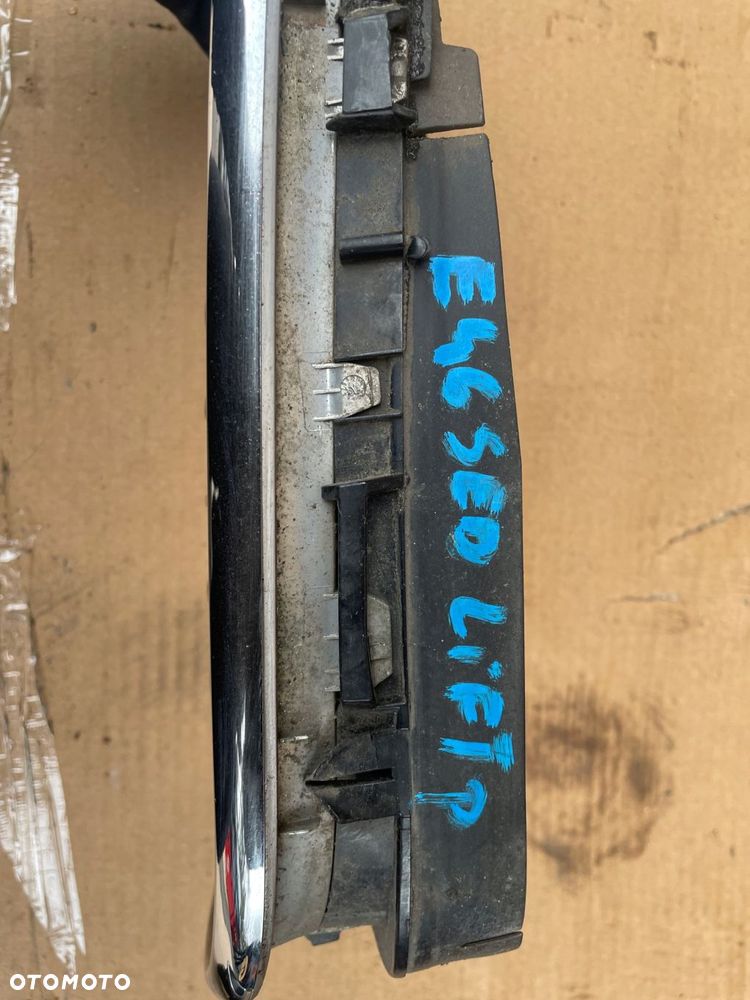 atrapa gril nerka prawa bmw e46 sedan kombi lift 7072130 - 3