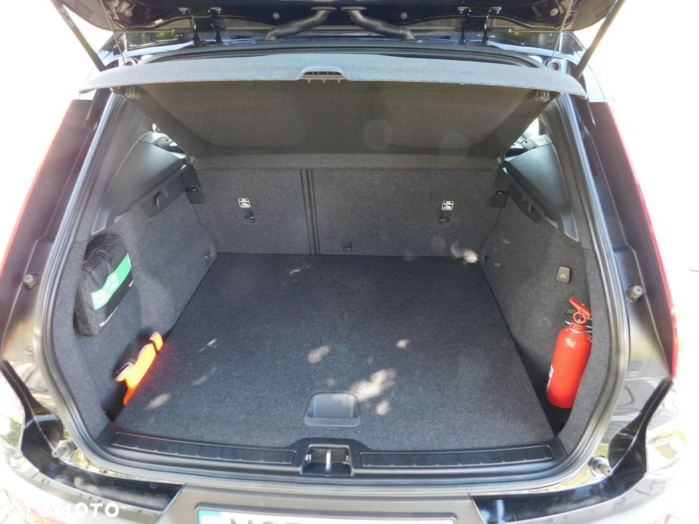 Volvo XC 40 - 13