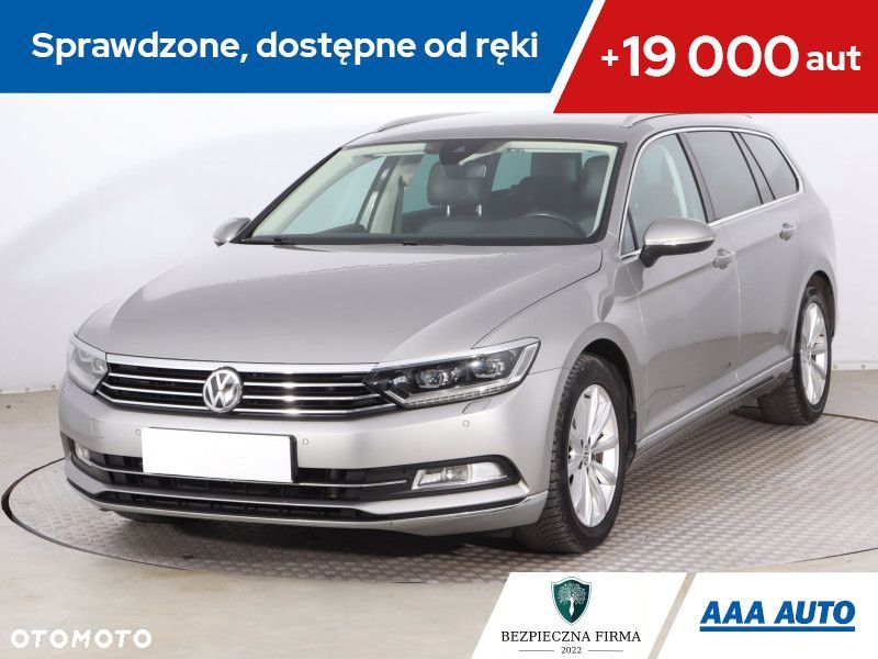 Volkswagen Passat Variant - 2