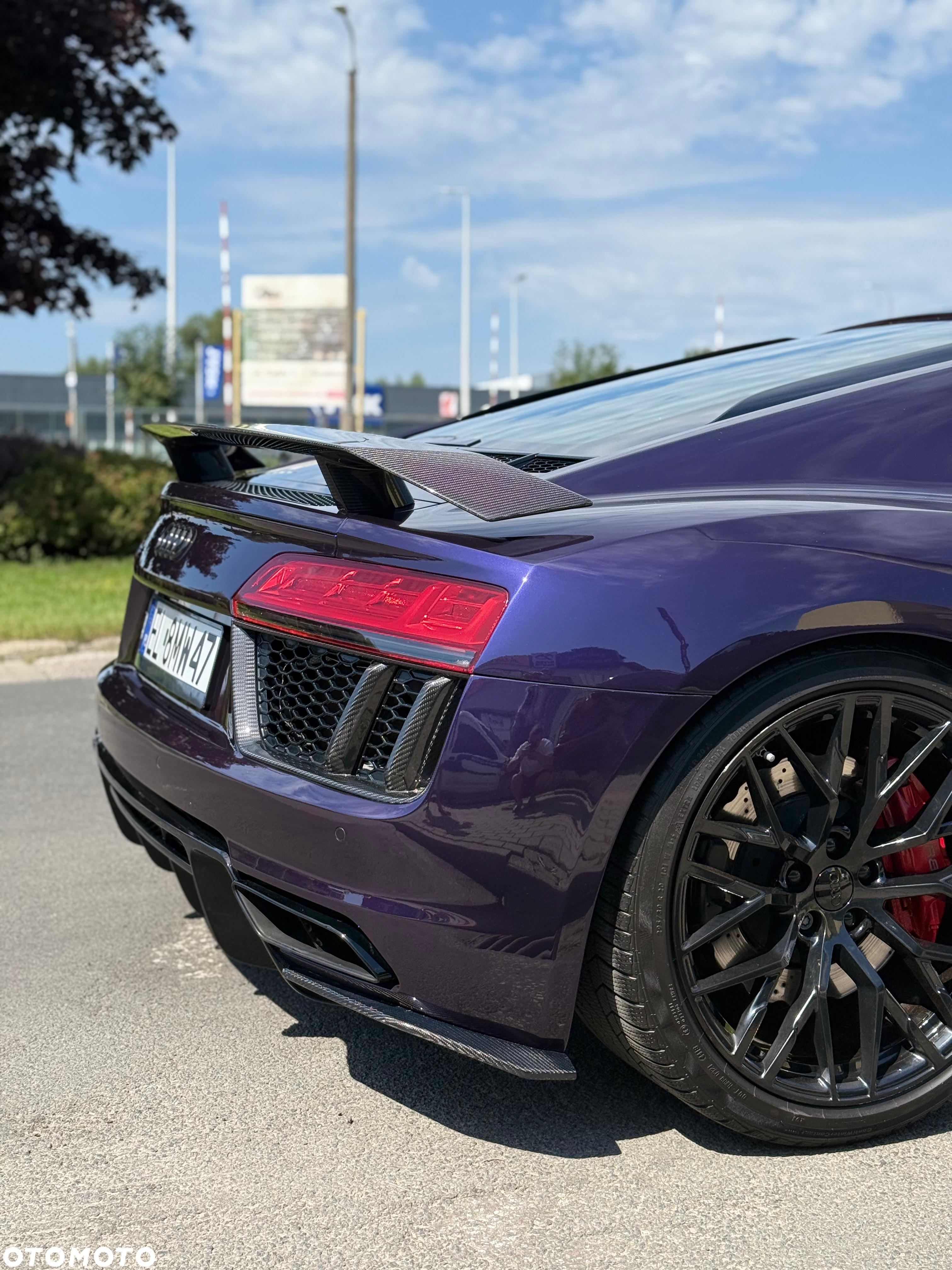 Audi R8 Coupé V10 plus 5.2 FSI quattro S tronic - 35
