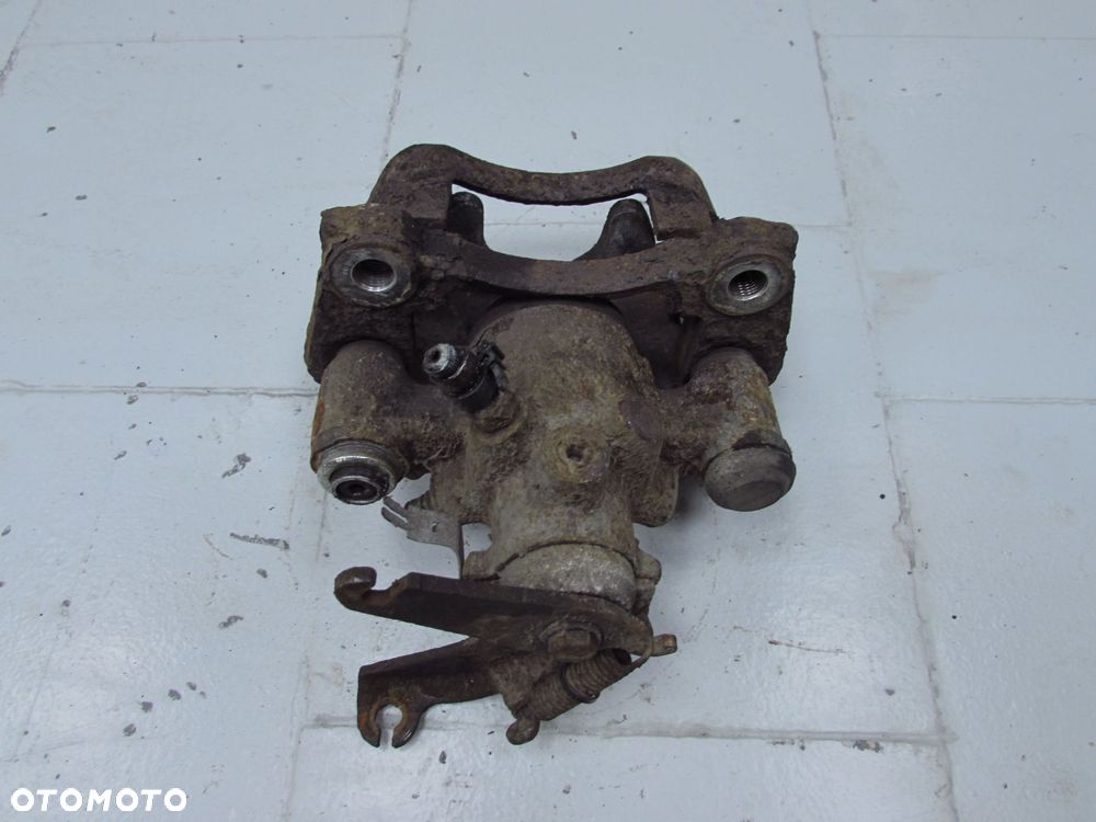 IVECO DAILY IV LIFT 35S ZACISK HAMULCOWY TYL LEWY TYLNY - 4