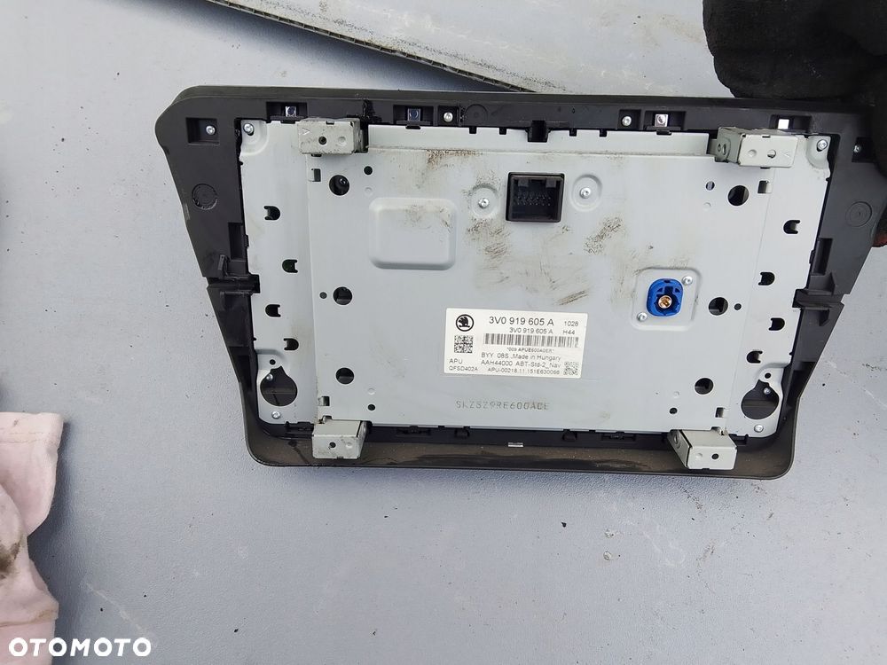 radio nawigacja skoda superb iii 3v0919605a - 4