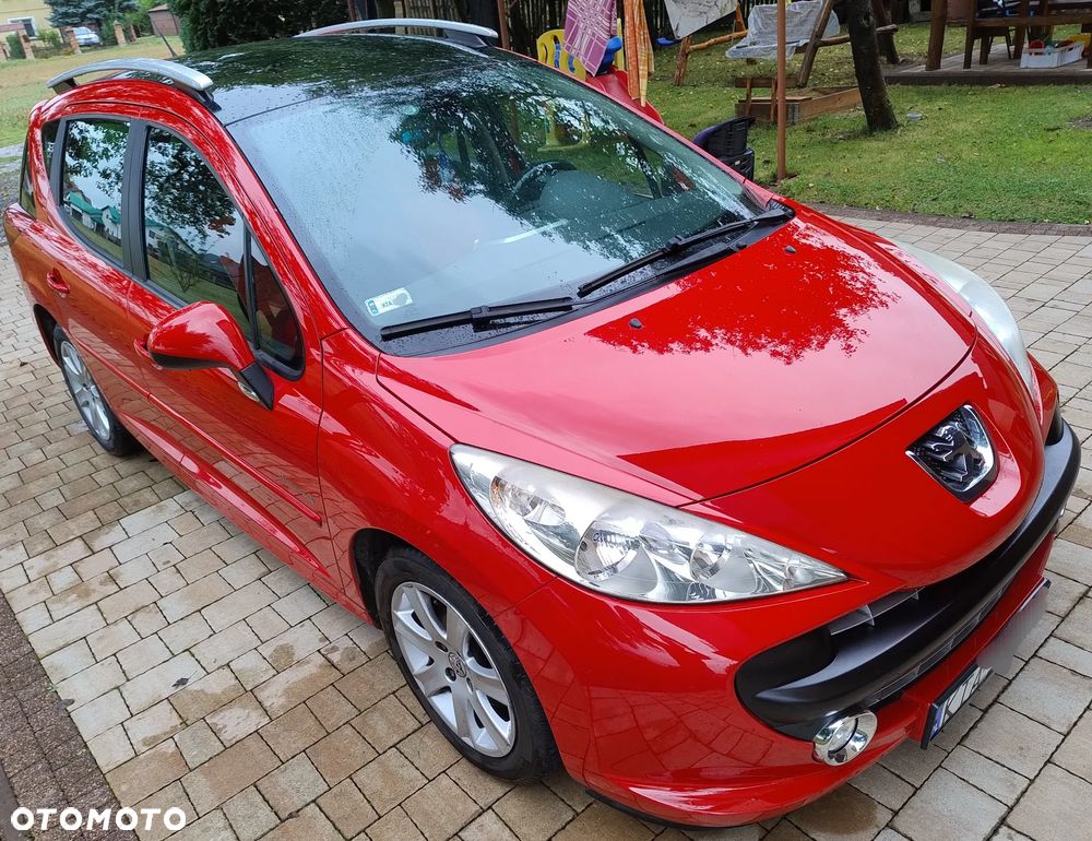 Peugeot 207 - 11