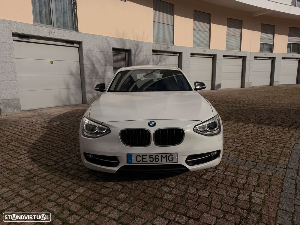BMW 118 i Sport Line - 3