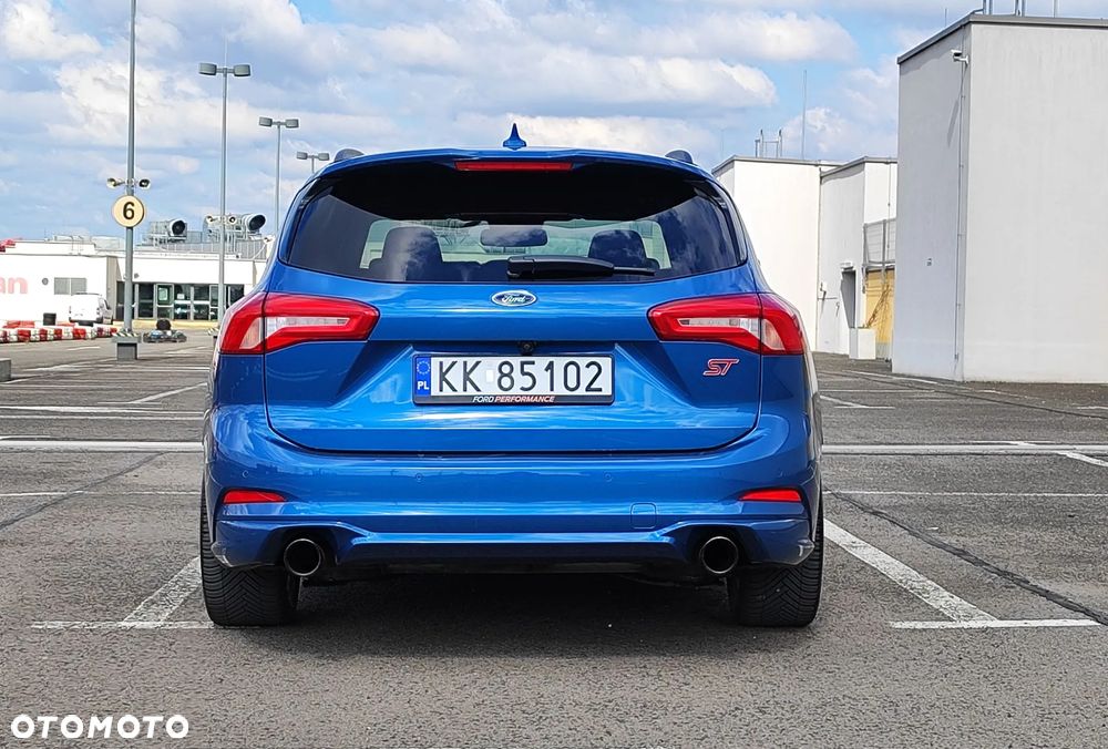 Ford Focus 2.3 EcoBoost ST - 6