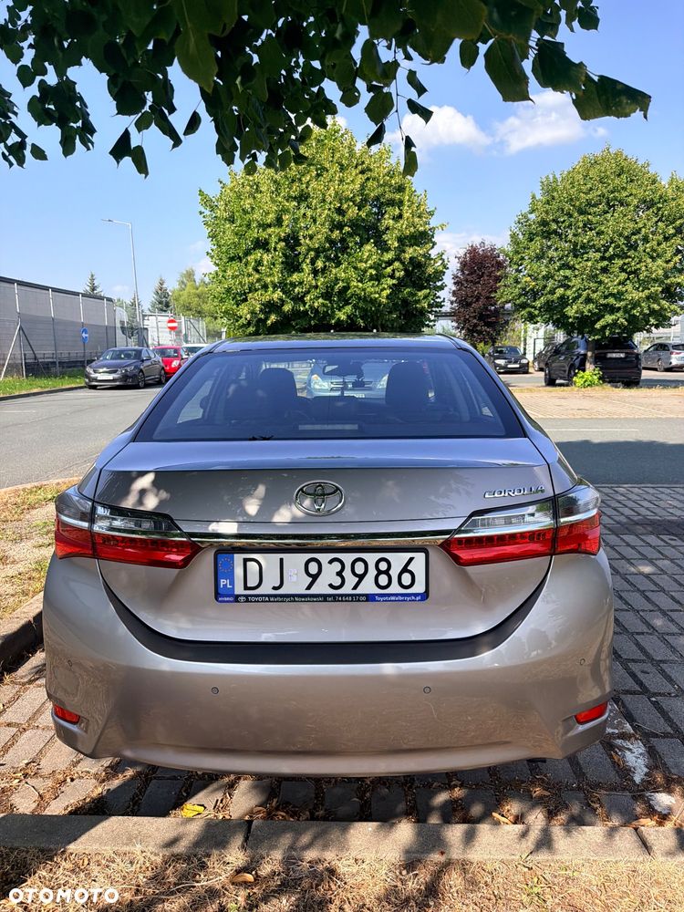 Toyota Corolla 1.6 Comfort - 4