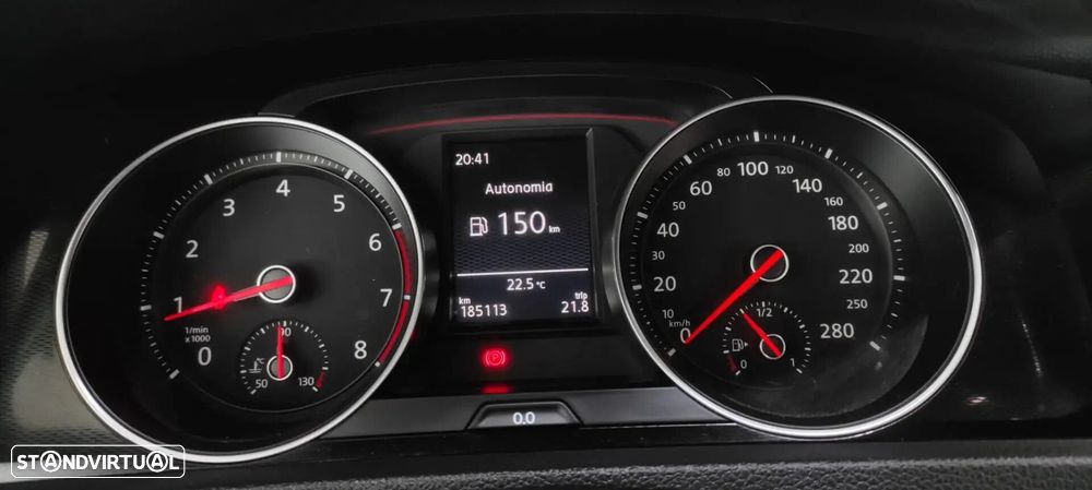VW Golf - 33