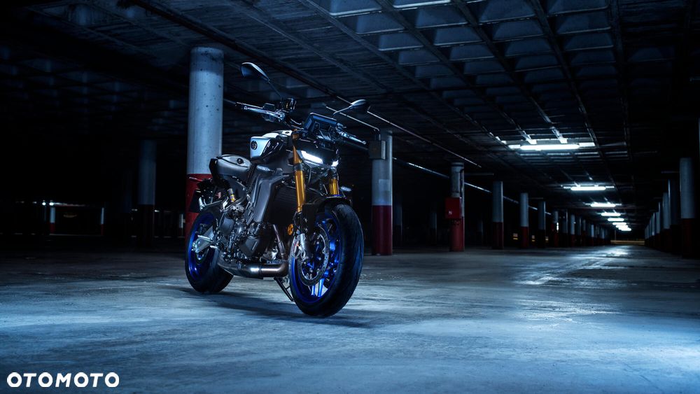 Yamaha MT - 8