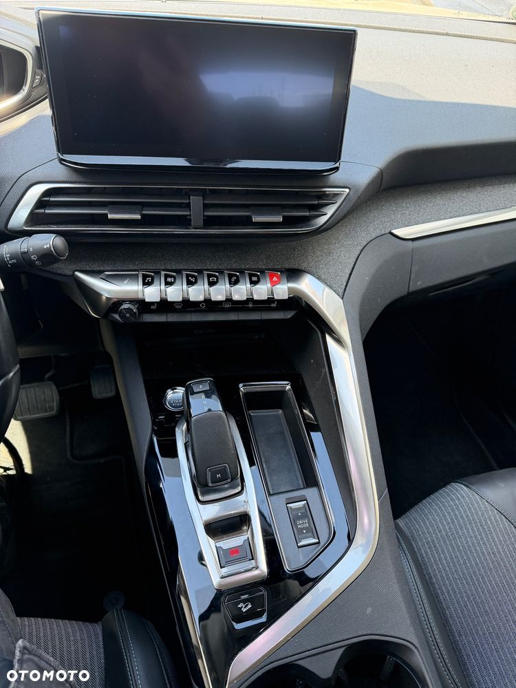 Peugeot 3008 BlueHDi 130 Stop & Start EAT8 Allure - 24