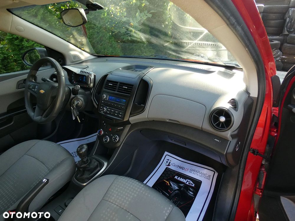 Chevrolet Aveo 1.2 LS - 24