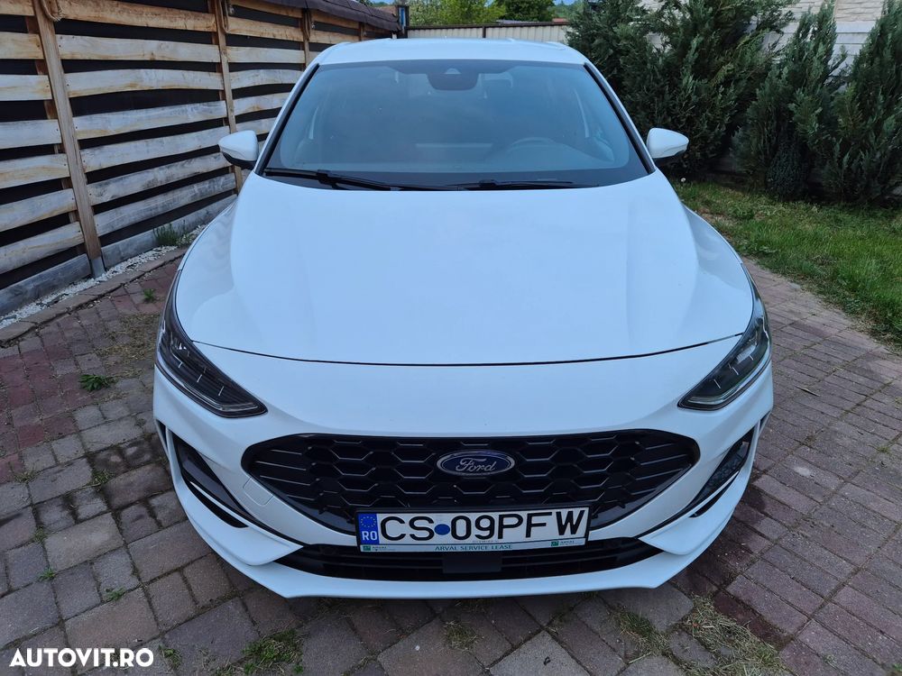 Ford Focus 1.0 EcoBoost MHEV ST-Line X - 13