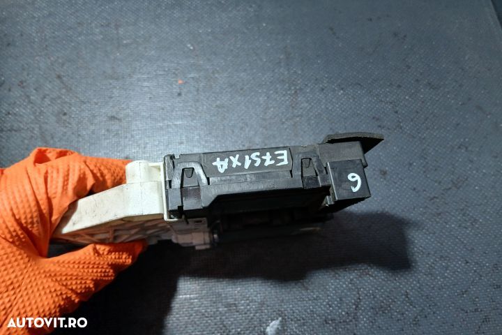 MOTORAS MACARA DREAPTA FATA  1K0959792M 1K0959792M Volkswagen VW Golf - 3