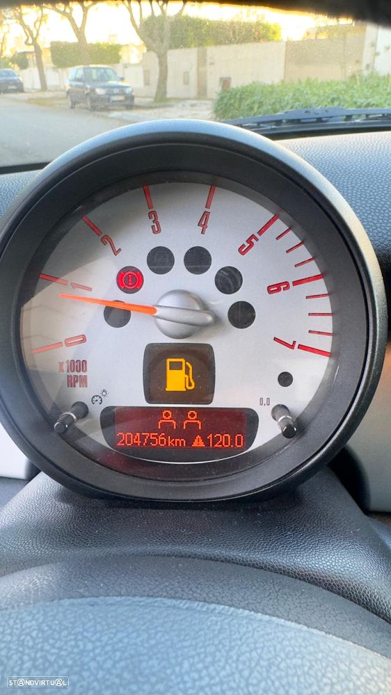 MINI 3 Portas One D - 11