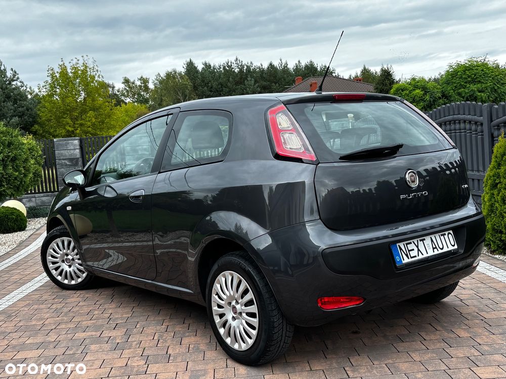 Fiat Punto Evo 1.4 8V Active - 11