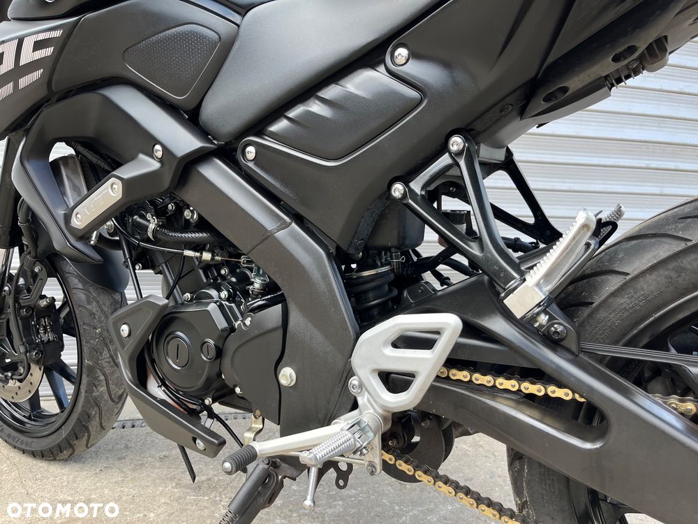 Yamaha MT - 15