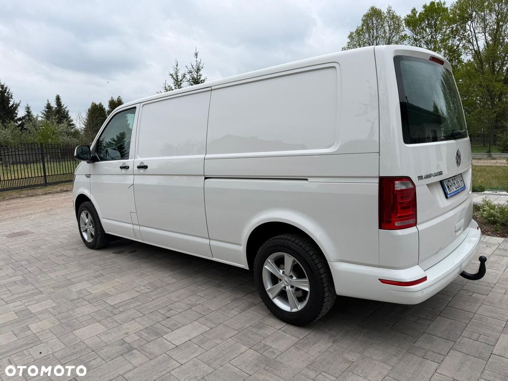 Volkswagen Transporter - 6