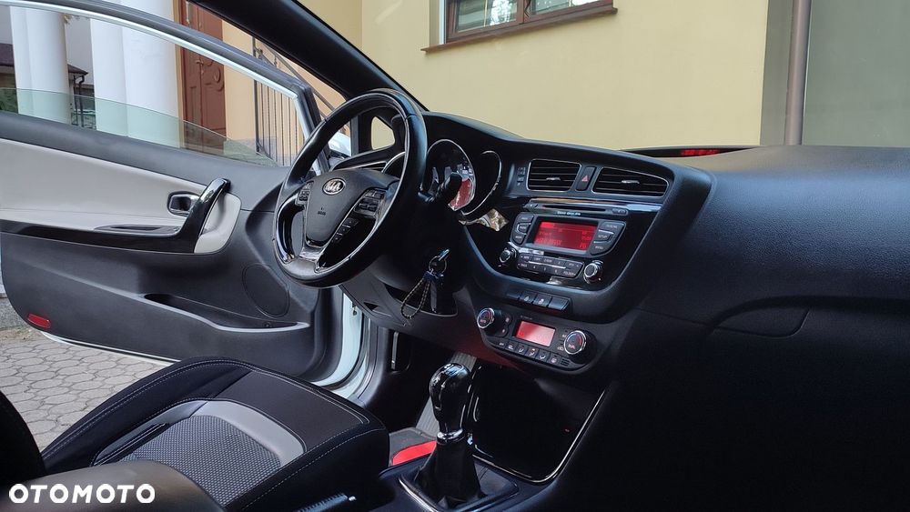 Kia ProCeed 1.6 crdi Optimum - 18