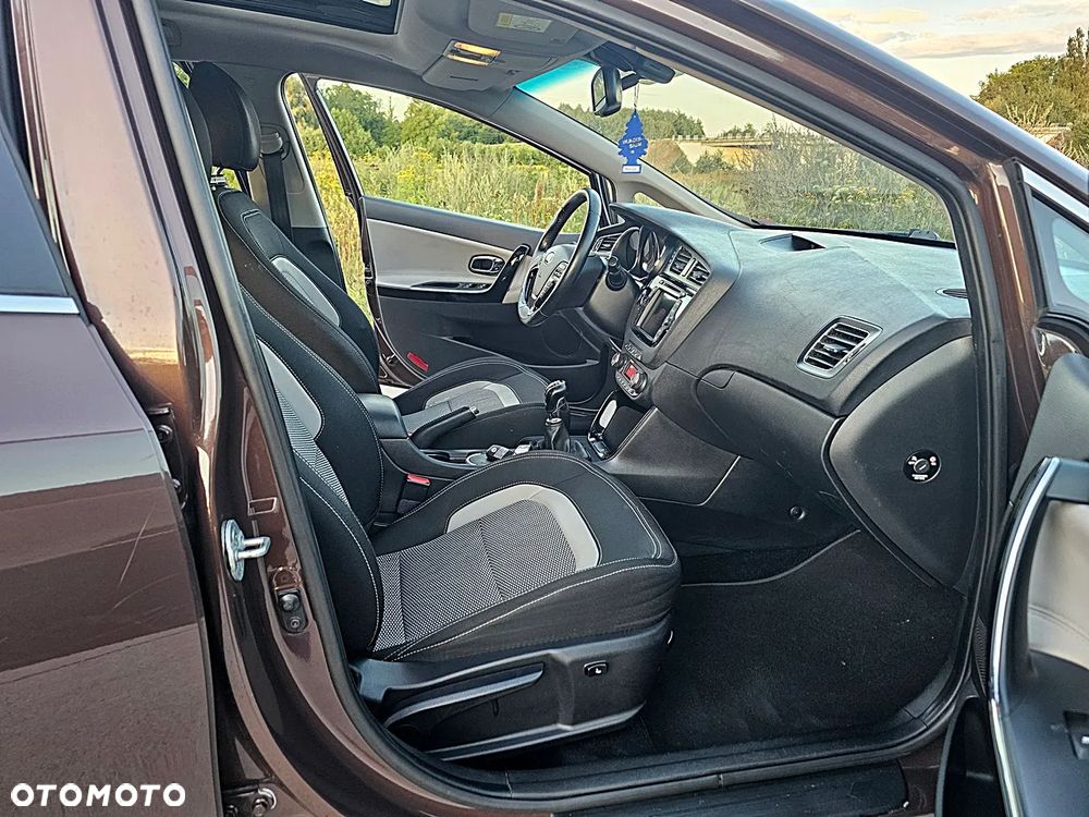 Kia Ceed 1.6 GDI Platinum Edition - 6