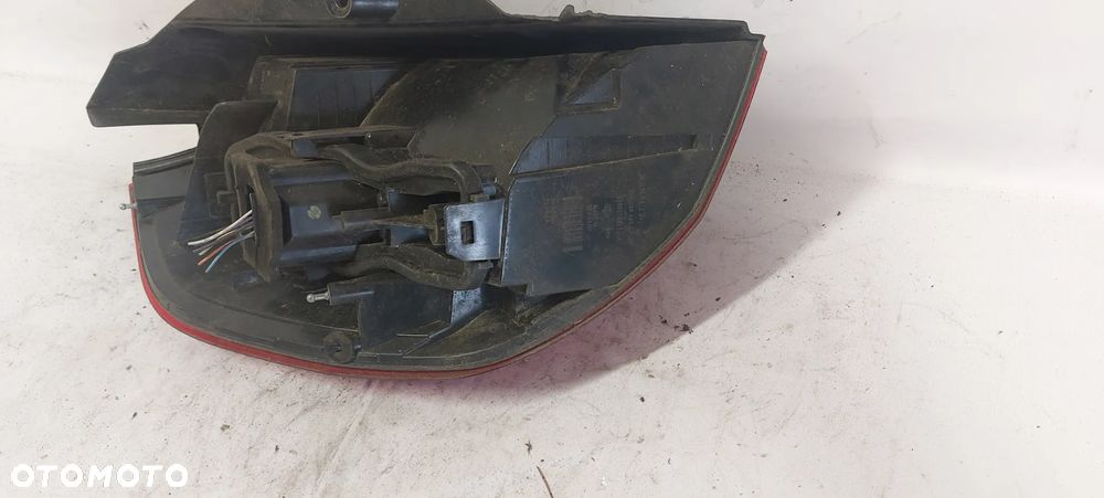 .  TYL TYLNA LAMPA PRAWA RENAULT SCENIC 2 LIFT - 4