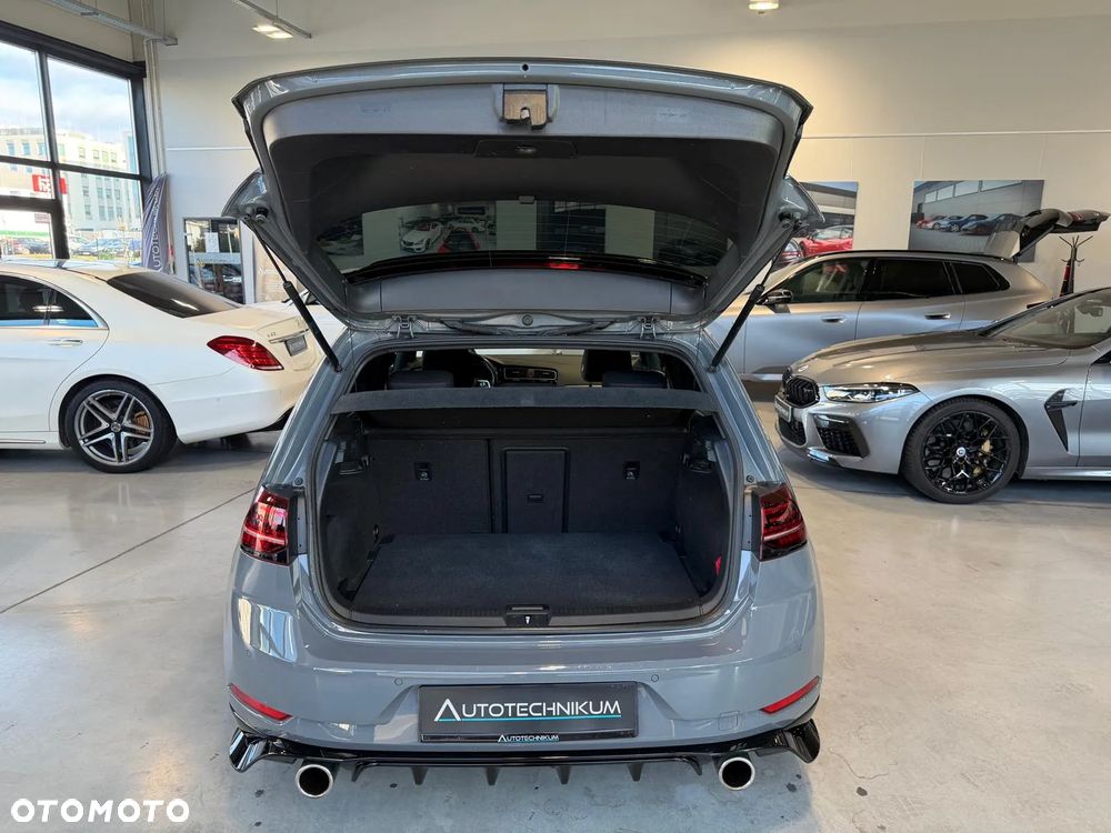 Volkswagen Golf GTI TCR 2.0 TSI OPF DSG - 24