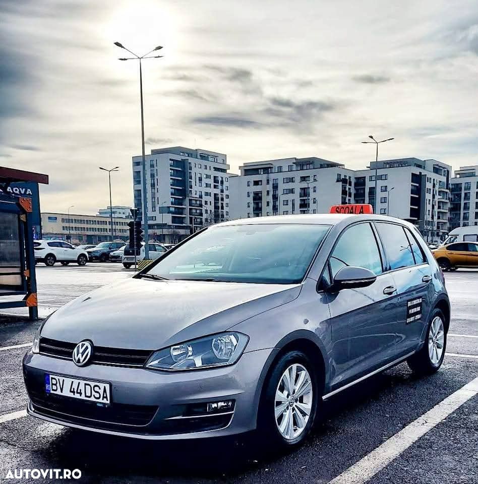 Volkswagen Golf 1.4 TSI BMT Highline - 1