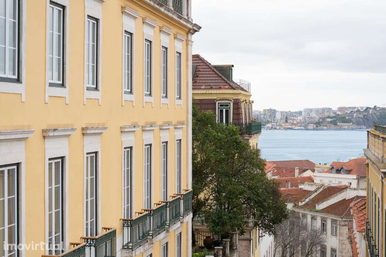 Apartamento T2 com vista, Sé, Lisboa - Grande imagem: 3/52