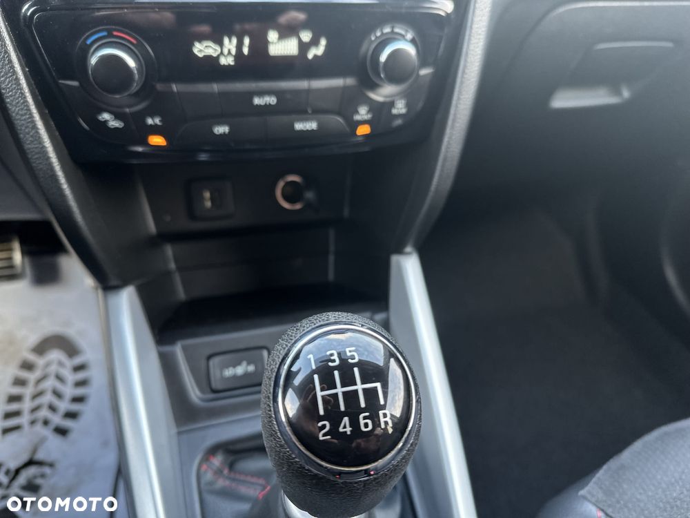 Suzuki Vitara 1.4 Boosterjet S - 18