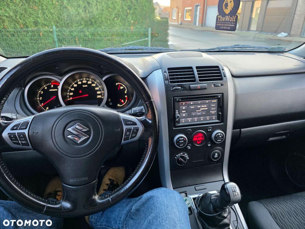 Suzuki Grand Vitara 1.9 DDiS Club - 13