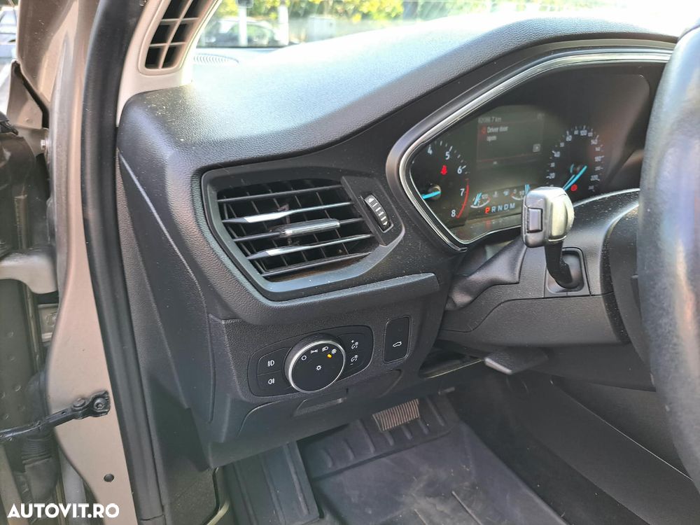 Ford Focus - 10
