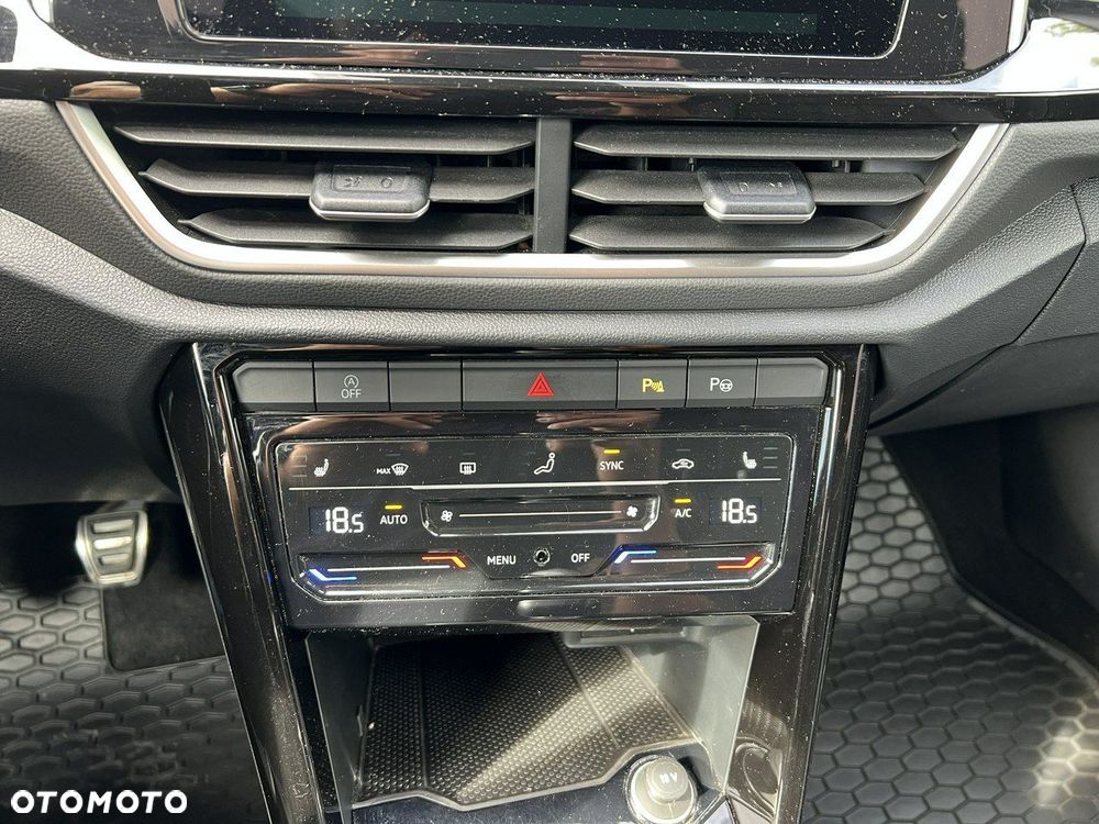 Volkswagen T-Roc 1.5 TSI R-Line - 9