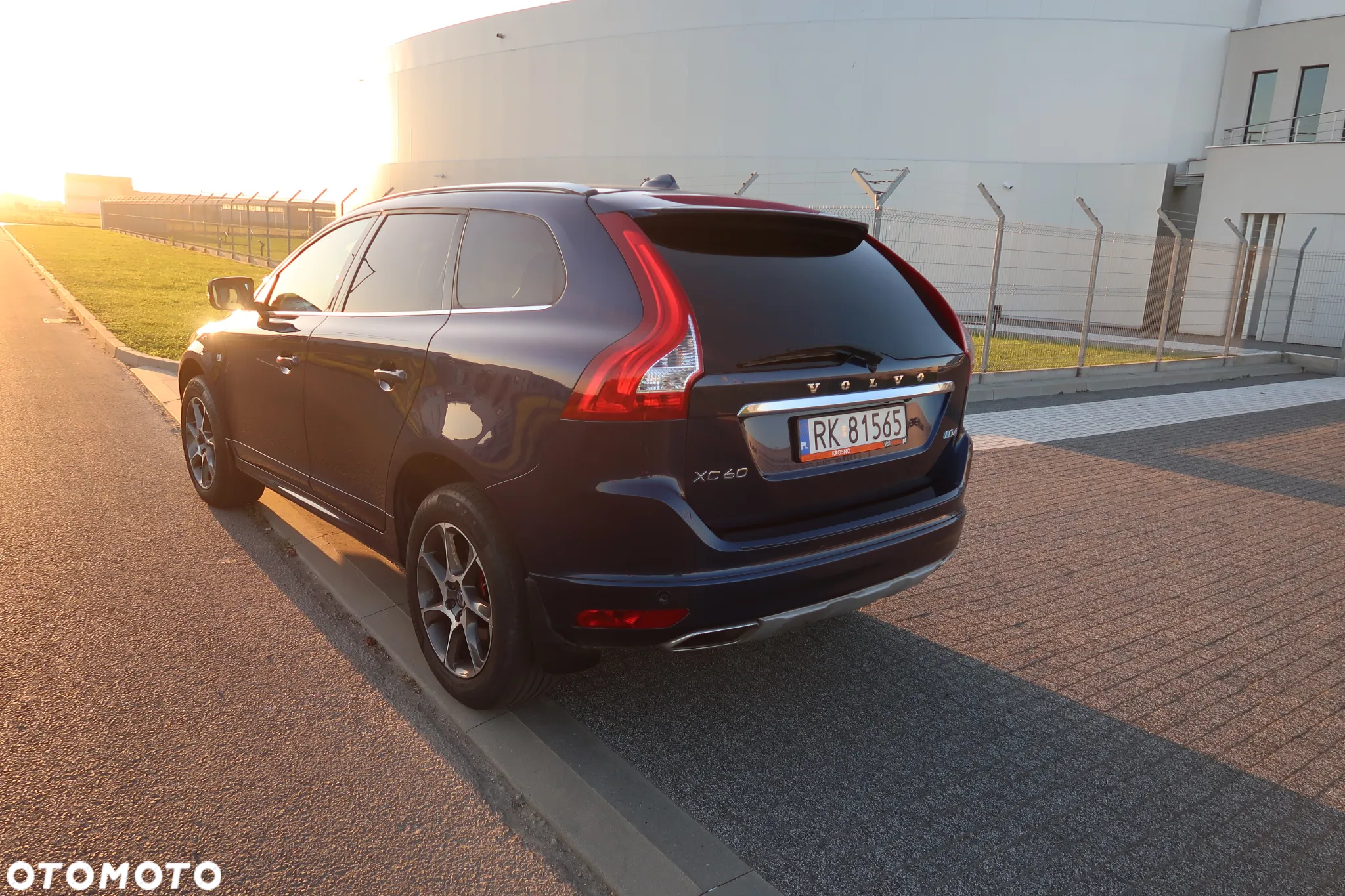 Volvo XC 60 D4 Ocean Race - 9