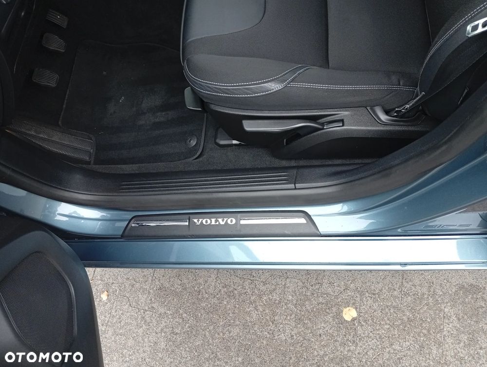 Volvo V40 D2 Kinetic - 30