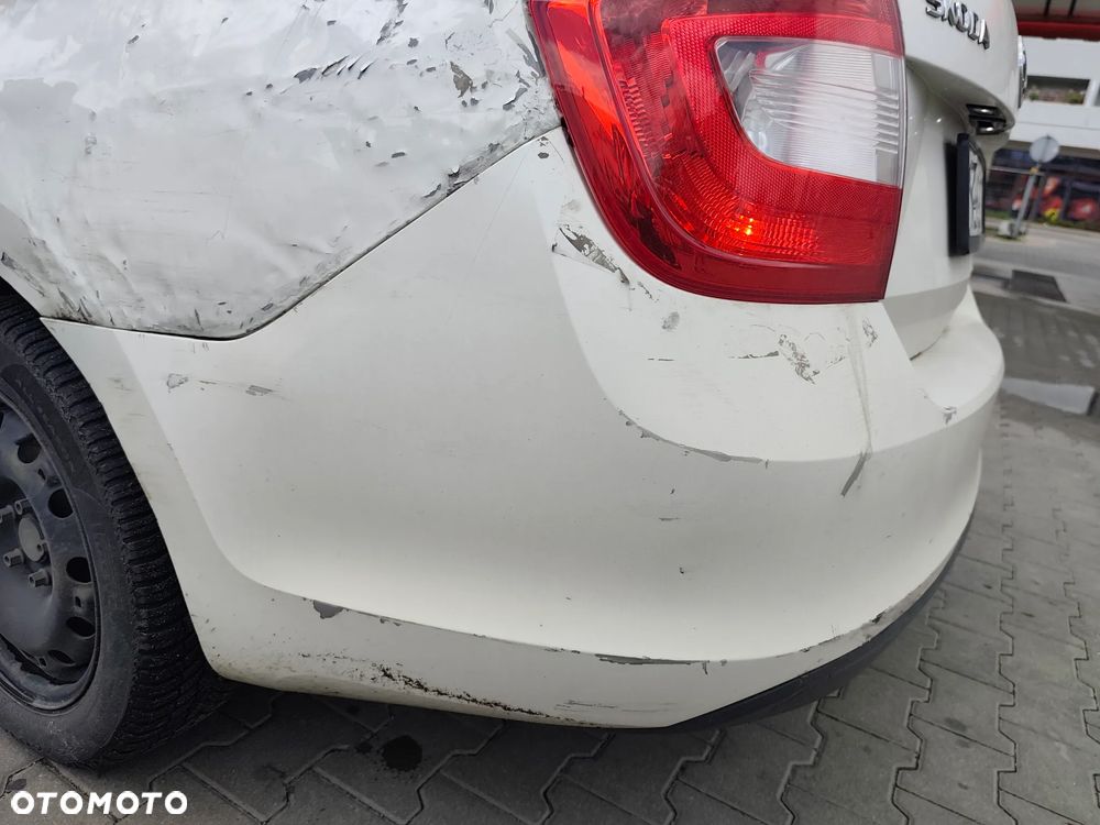 Skoda RAPID 1.0 TSI Active - 10