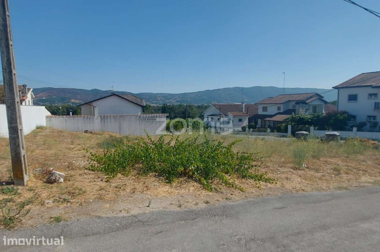 Terreno para construção - Grande imagem: 2/6