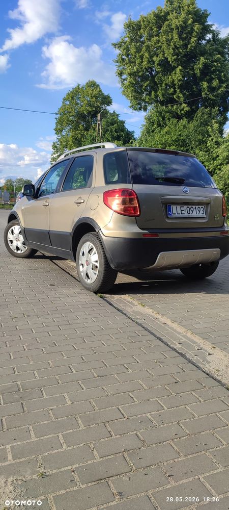 Fiat Sedici 1.9 Multijet DPF 4x4 Emotion - 9
