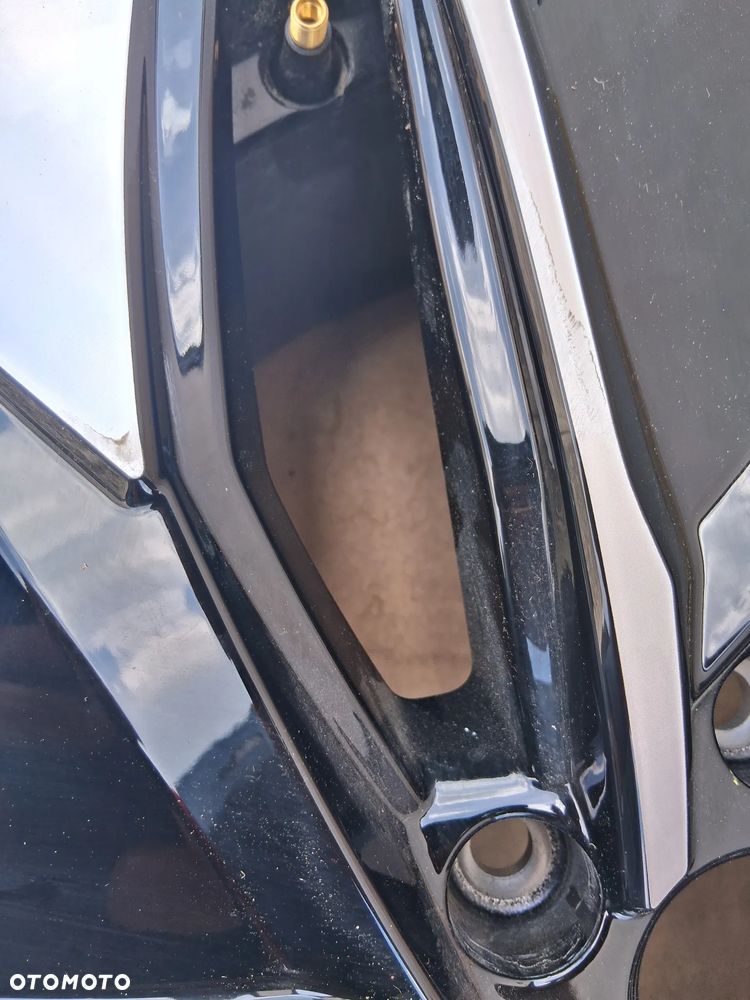 VW ID4 11A FELGA 8X19 ET45 5X112 11A601025 - 3