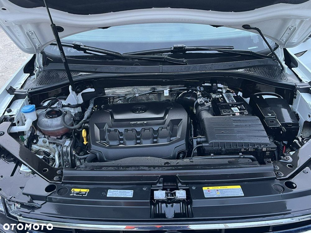 Volkswagen Tiguan - 19