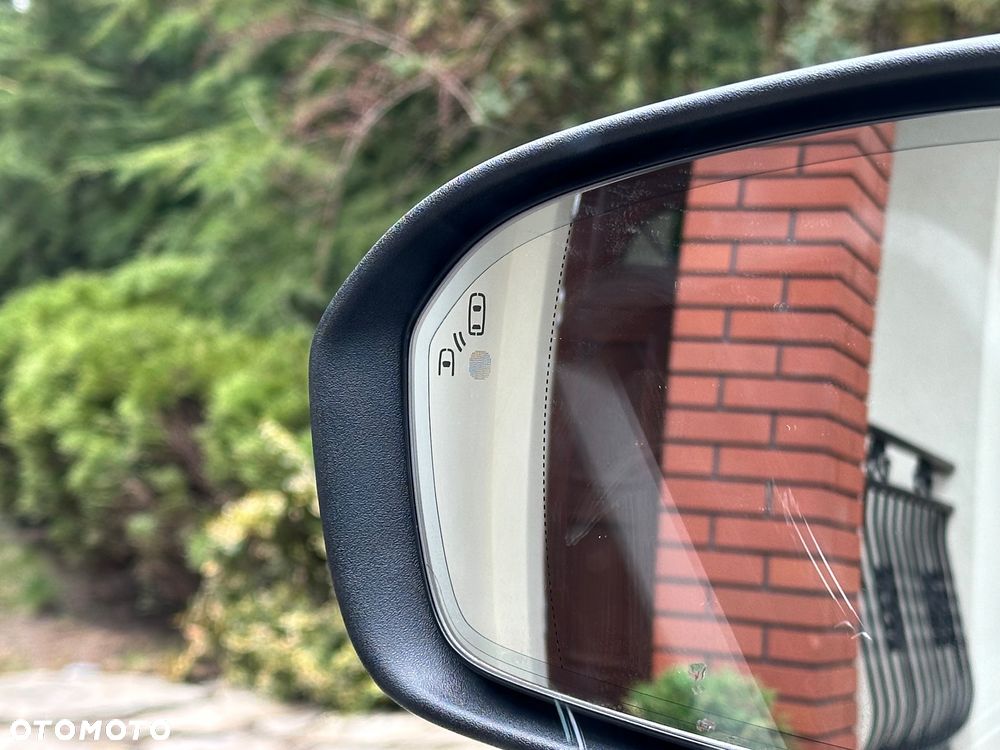 Ford Mondeo Vignale 2.0 EcoBoost - 29