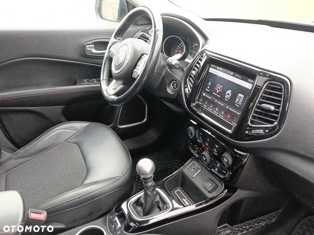 Jeep Compass 1.4 MultiAir Limited - 14