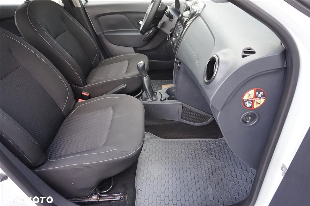 Dacia Sandero 1.2 16V Laureate - 10