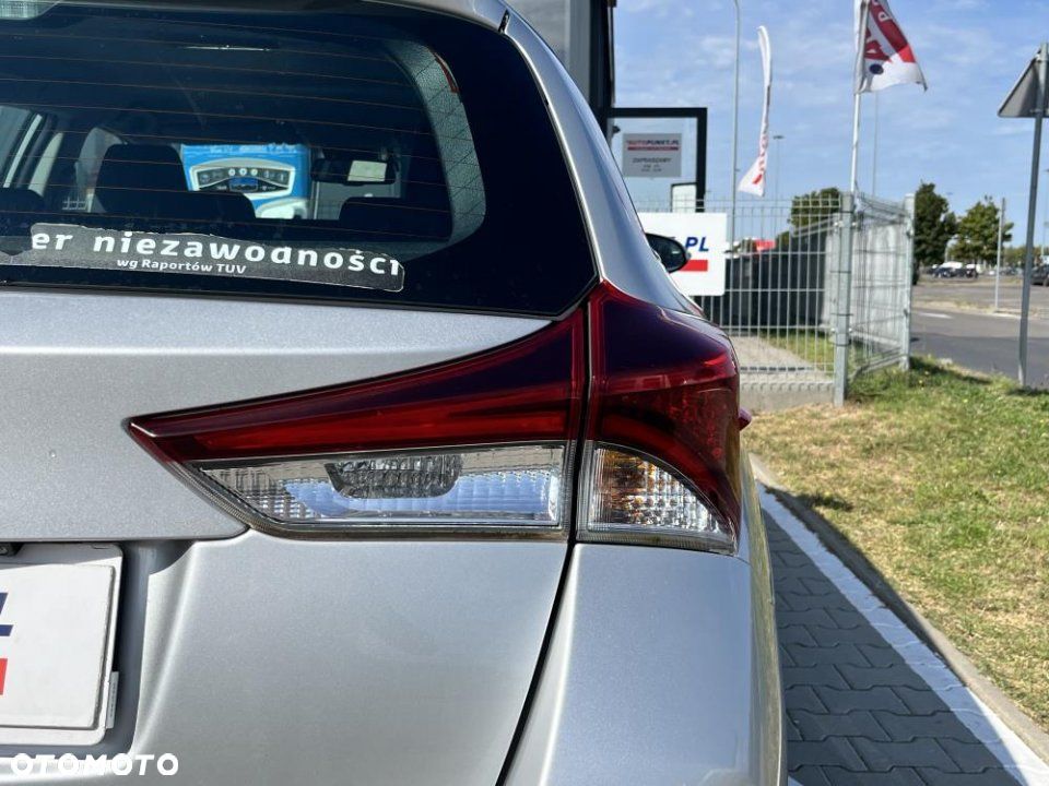 Toyota Auris - 9