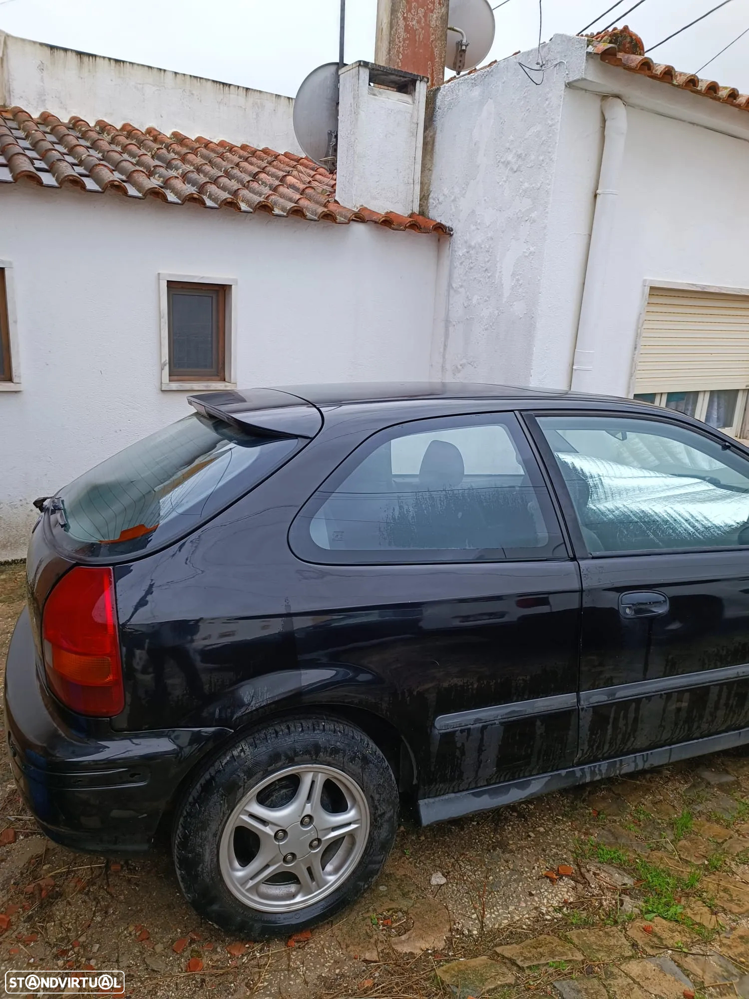 Honda Civic 1.4i S - 2