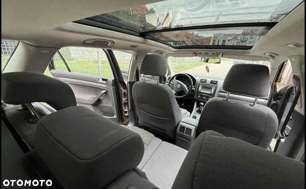 Volkswagen Golf 2.0 TDI Comfortline - 5