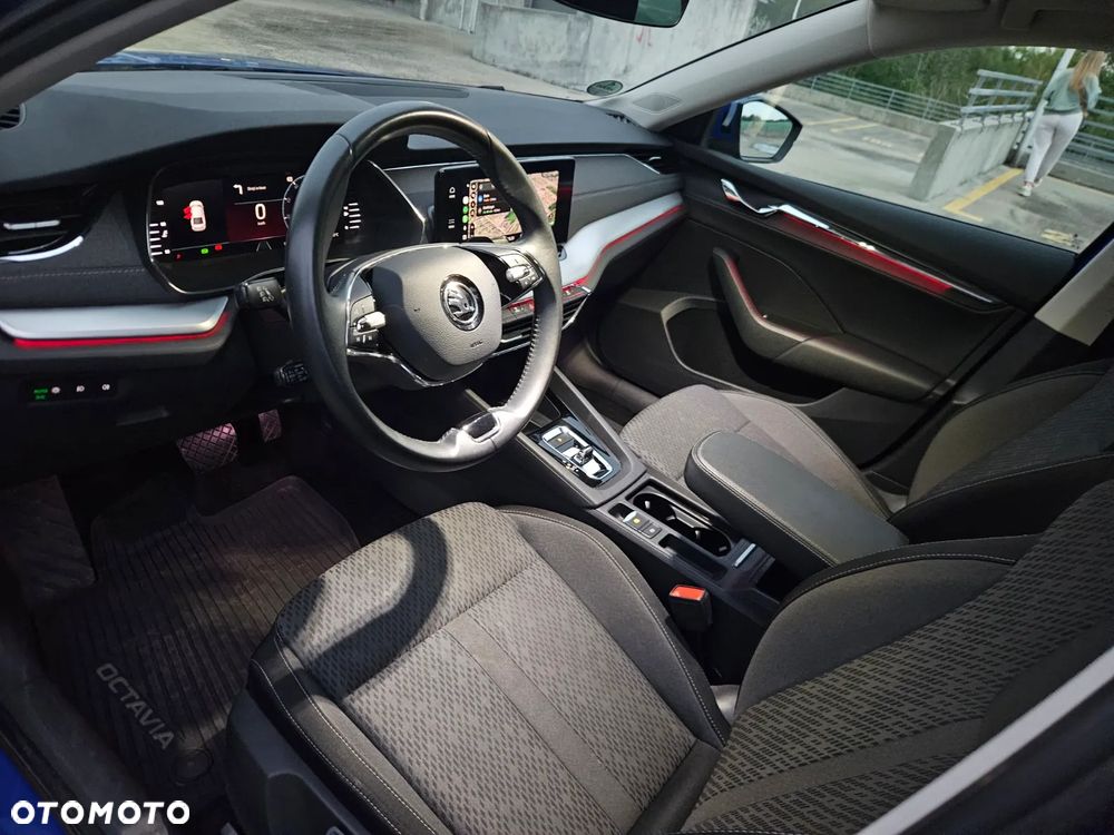 Skoda Octavia 2.0 TDI Style DSG - 18