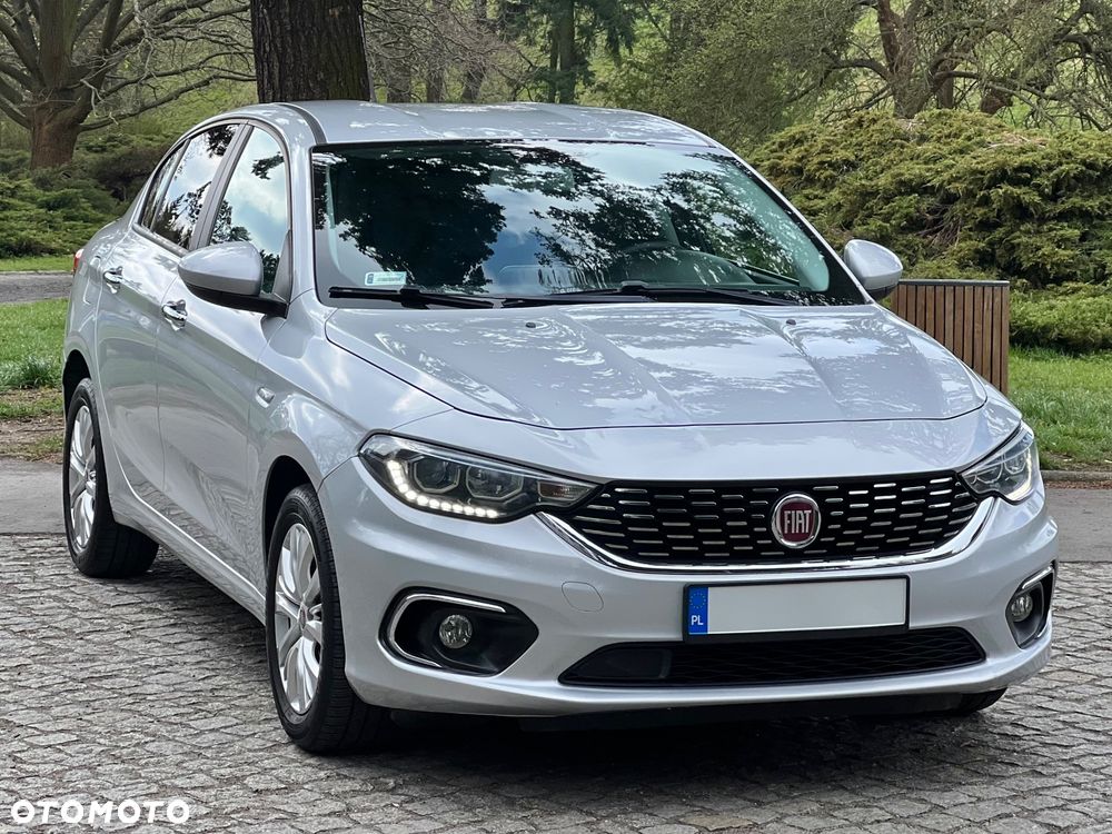 Fiat Tipo 1.4 16V Lounge - 11