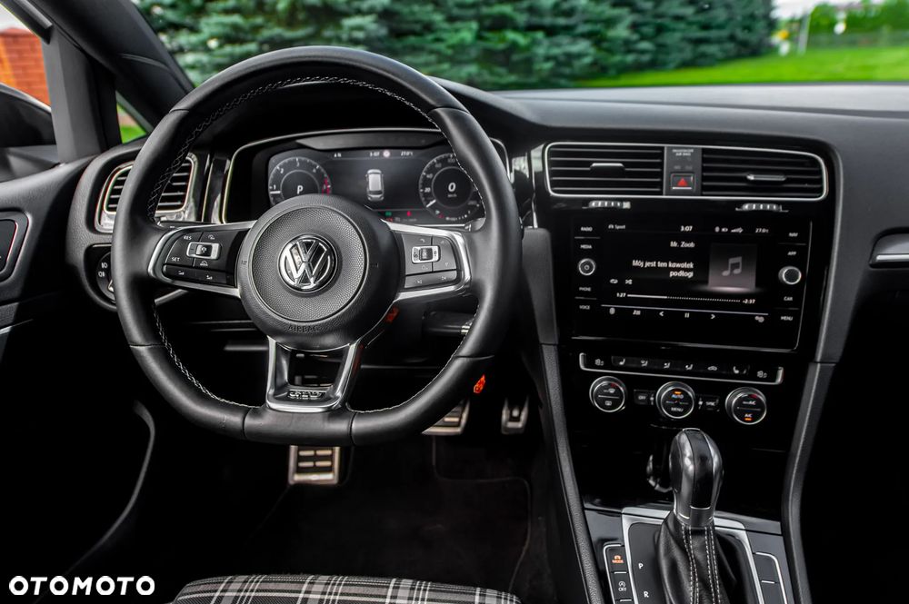 Volkswagen Golf GTD 2.0 TDI SCR DSG - 27